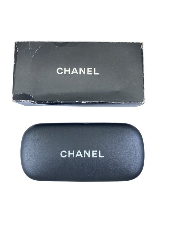 Chanel CC Logo Sunglasses Eyewear Acetate Black Feminine Mode